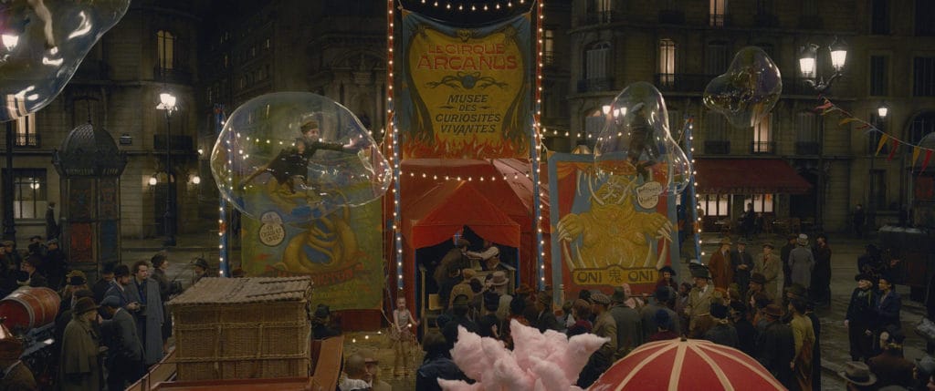 O Circo Arcano, localizado em Paris, de Animais Fantásticos